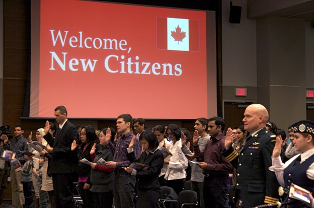 چگونه شهروندی کانادا را دریافت کنیم؟