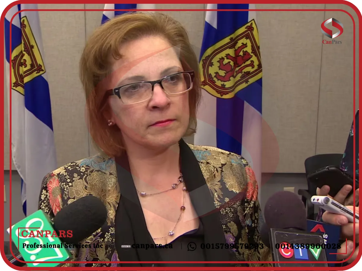 Lena Diab(لنا دیاب) وزیر مهاجرت کانادا